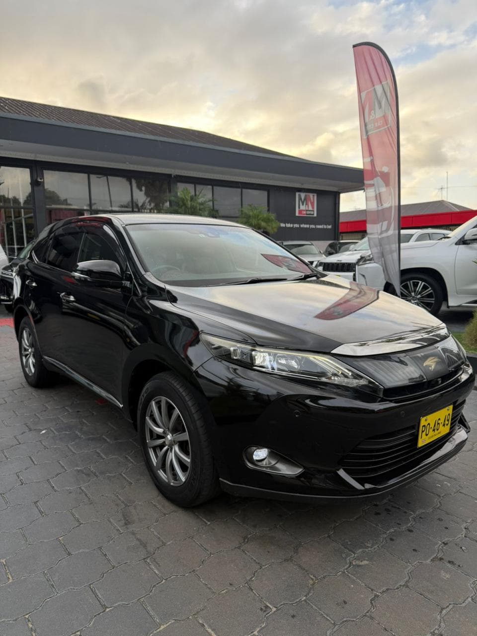 Toyota Harrier - thumbnail 3